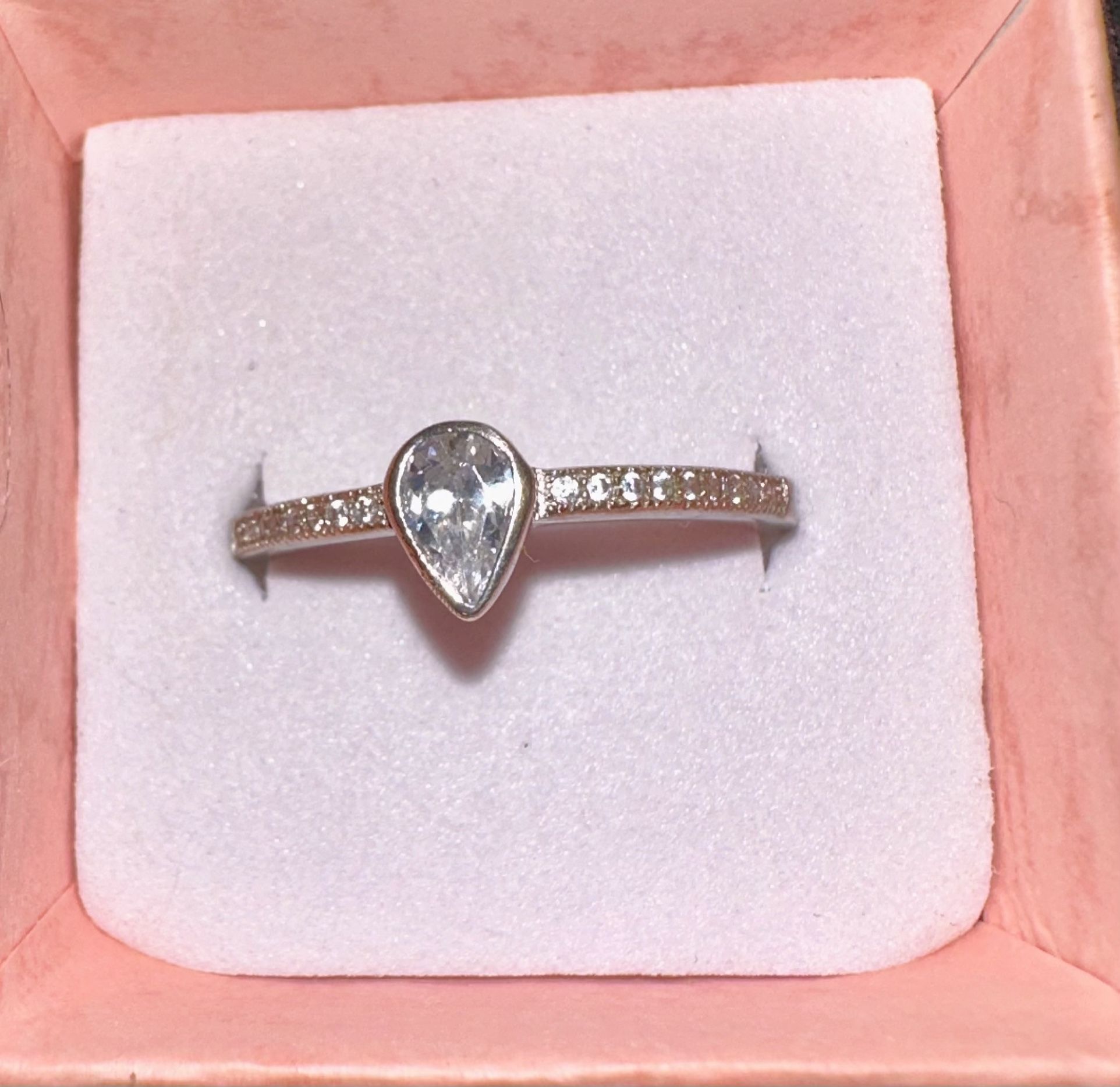 Brand New Sterling 1.5 TCW Natural White Sapphires! Sz 9