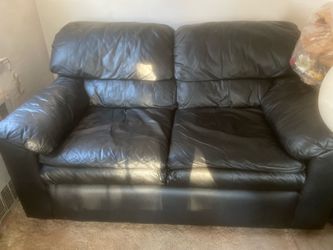 Free love seat