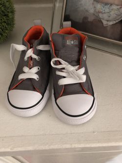 Brand new converse size 8