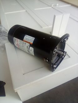 AC MOTORS SPECS IN PHOTOS HAVE SEVERAL