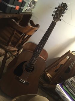 Left Handed Fender Acoustic Guitar