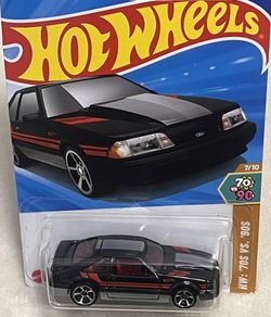 Hot Wheels 92 Ford Mustang 