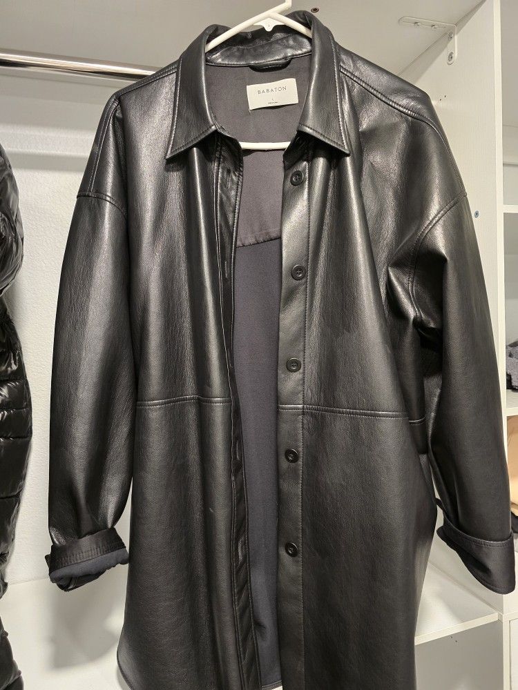 Size L Aretzia black leather shirt Jacket -womens