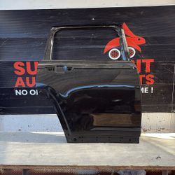 2021 Grand Cherokee Door Rear Passenger OEM 2026 