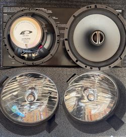Jeep Wrangler Speakers and Headlights