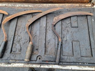 Vintage Hand Sickles Lot of 6