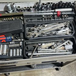 General Tool Cart Whit Tools