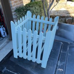 Metal Picket Fence Flower Pot Holder