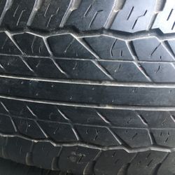 P265/70R17 Dunlop AT20 Grandtrek