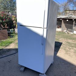 GE Garage Refrigerator 