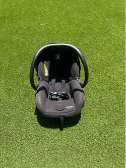 Maxi-Cosi Mico 30 Infant Car Seat + 3 Bases - Excellent Condition
