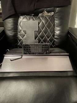 LG C6H 77in Stand in Box