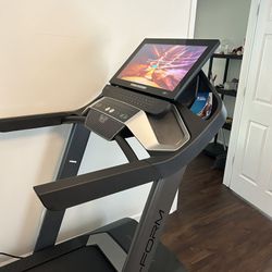 Practically New Treadmill only Used Twice Still Has Warranty till 2027