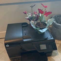 FREE! 2 Poinsettias And HP. OfficeJet pro 8600 Printer