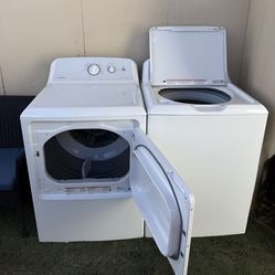 Washer and dryer electric set GE He extra  capacity  plus  Both works perfectly