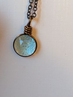 Iridescent Blue Pendant Necklace
