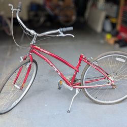 Bike- Streamline Windstream GT (18 Speed (Needs Seat And Brakes Adjusted)