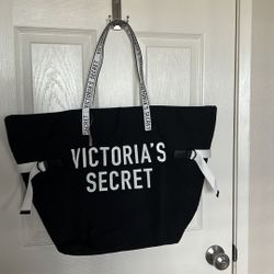 Vs Tote Bag 