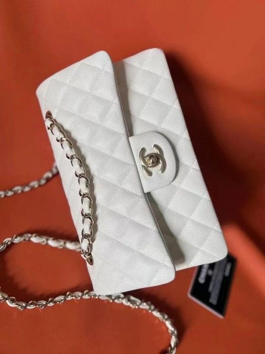 Chanel White Caviar Shoulder Bag