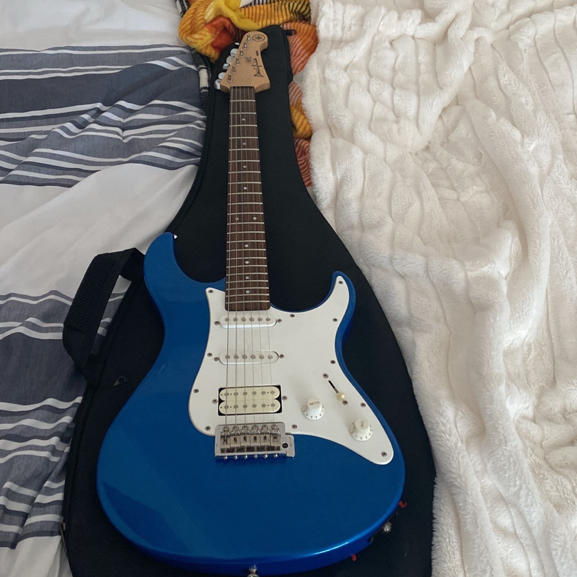 Yamaha Pac012
