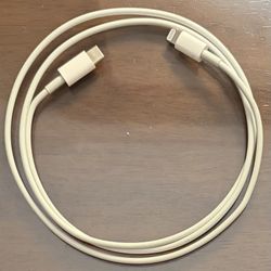 Apple USB-C to Lightening Cable (4') NEW