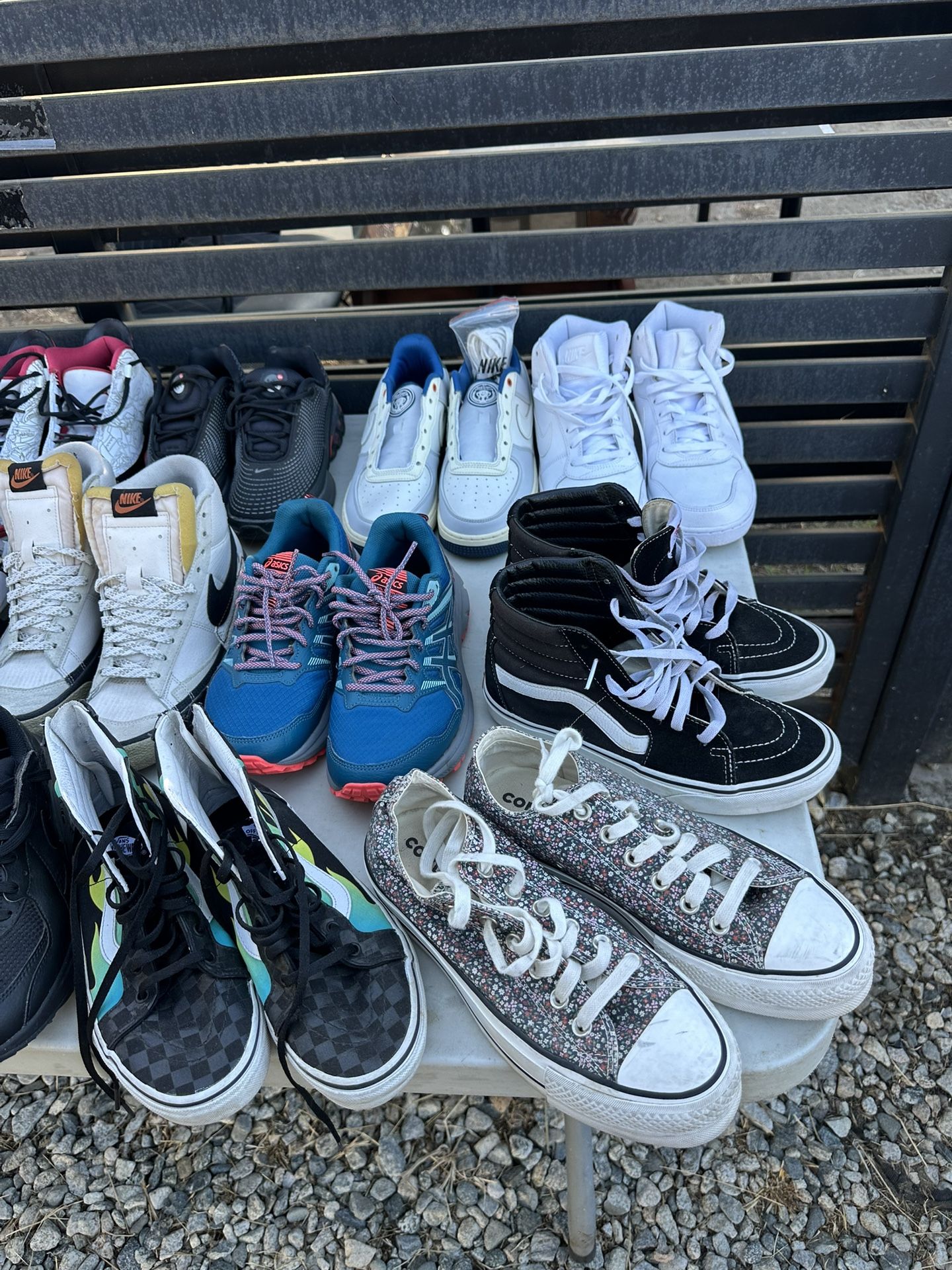 Tennis Shoes Different Prices - Start From 40$ And Up Depending On Which One - High Brands - Nike, Vans, Sketchers, Converse And More