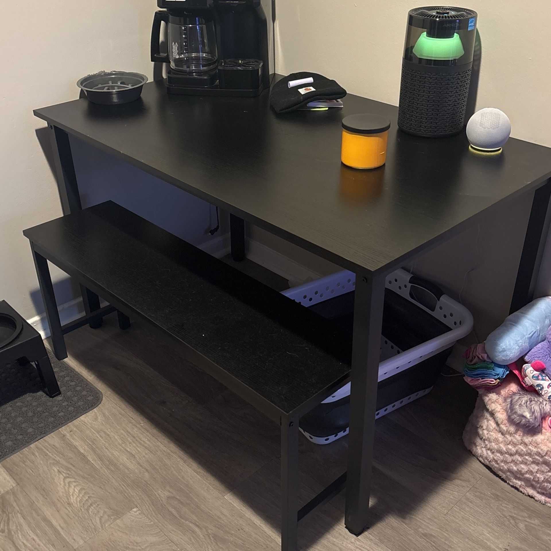 Kitchen Table with 2 Benches