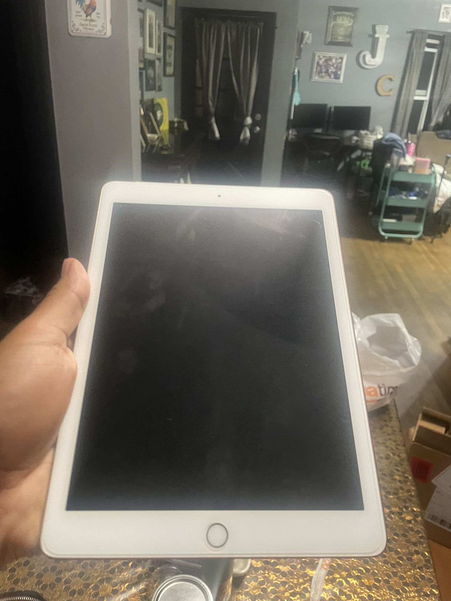 iPad Six Generation