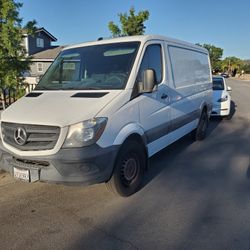 2014 Mercedes-Benz Sprinter