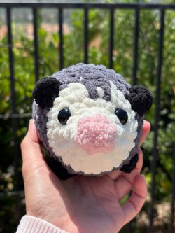 Chunky Possum Plushie handmade 🧶 crochet 🧶 plushie