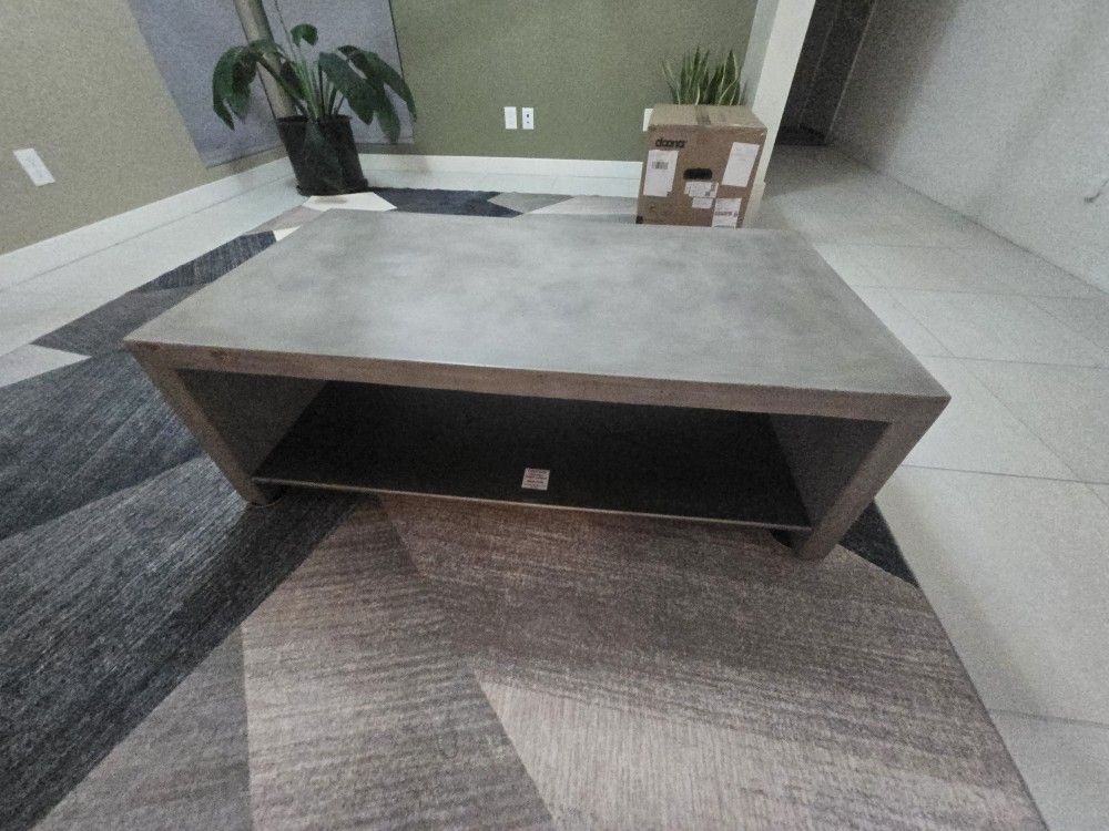 Beautiful Concrete CoffeeTable