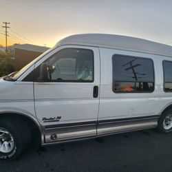 1999 Chevrolet Express