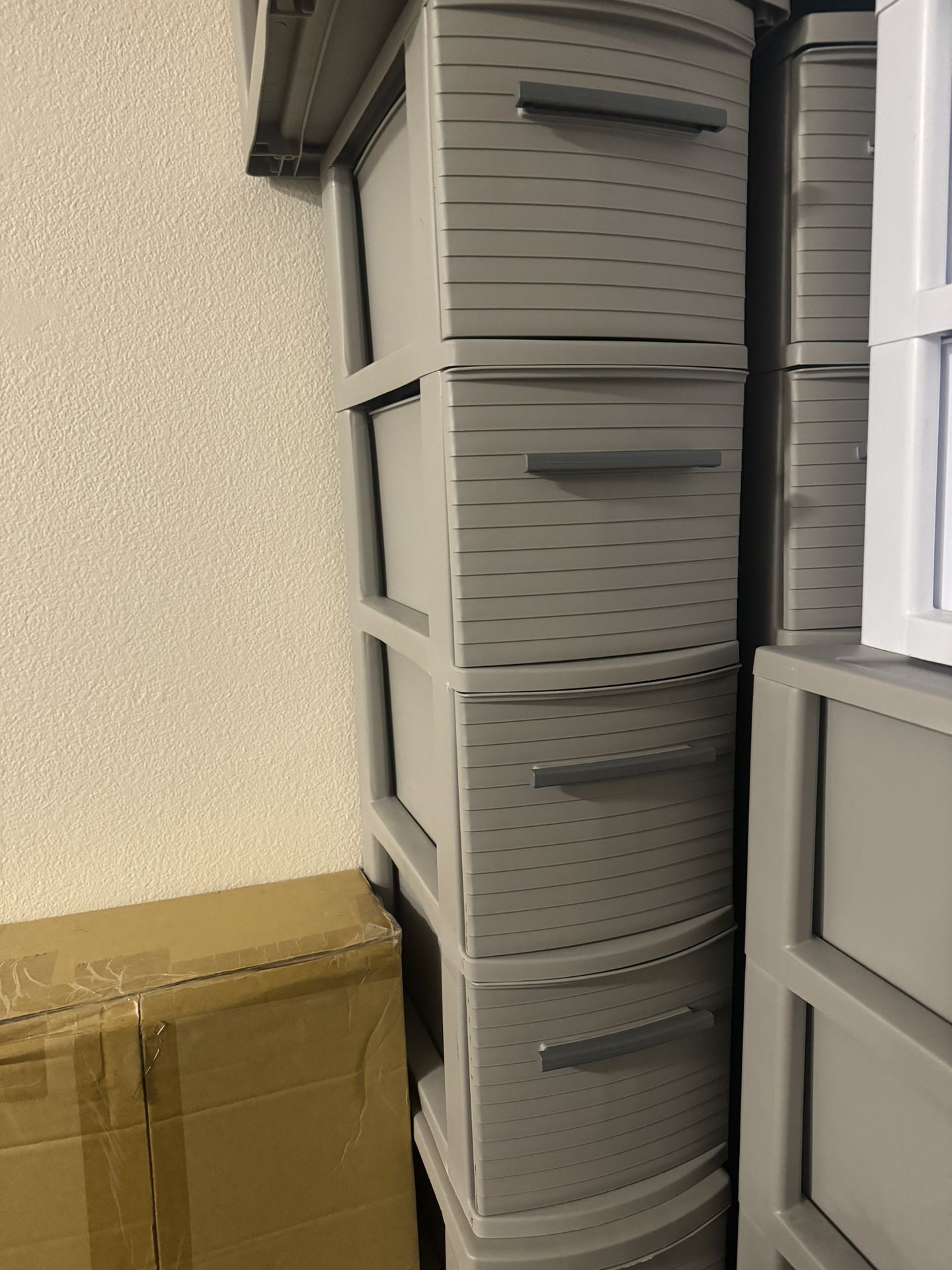 Brightroom Plastic storage drawers