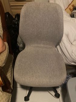 Desk chair