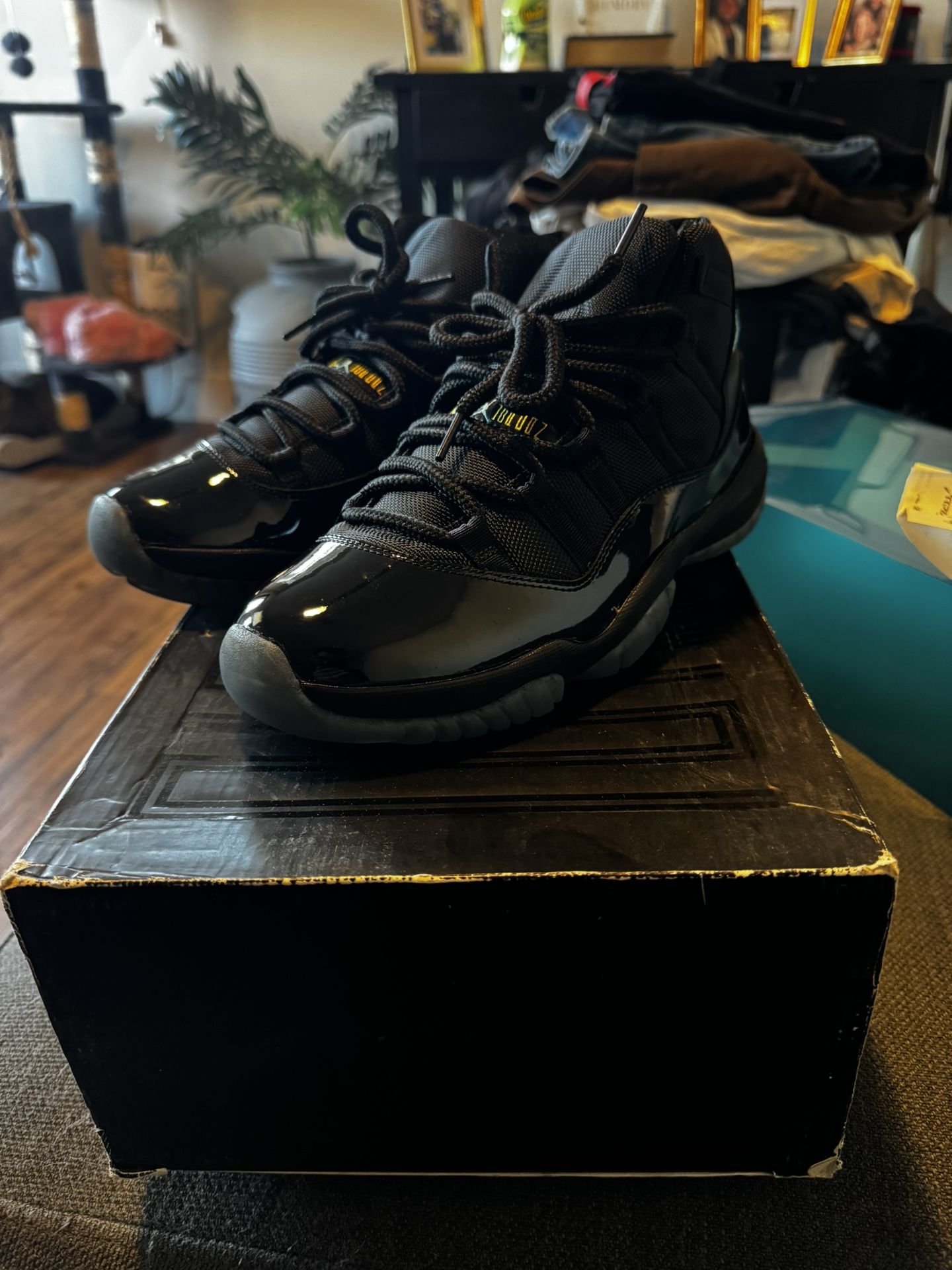 Jordan 11 Gamma 