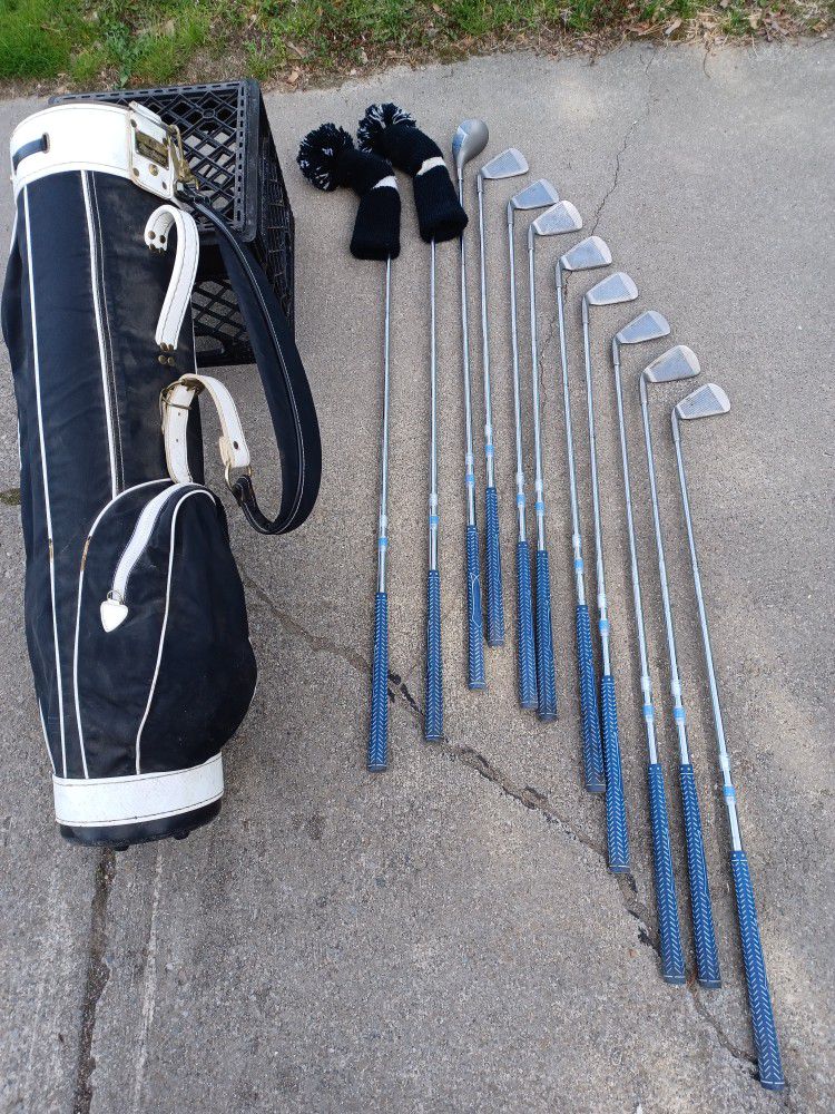 Set A Golf Clubs, Golf Bag, Golf Balls READY TO PLAY!!