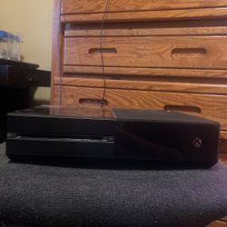 Xbox One (great Condition)