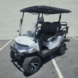 2025 Denago Nomad XL 4-Passenger Lifted 48-Volt Lithium Golf Cart