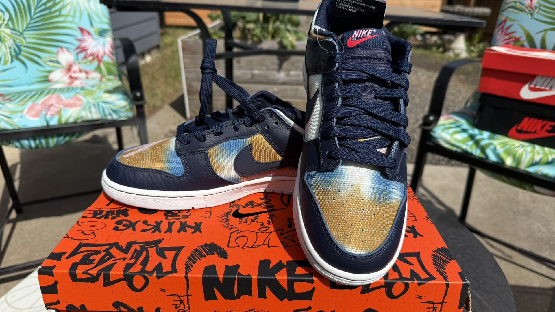 NIKE DUNK LOW GRAFFITI NAVY sz 9.5
