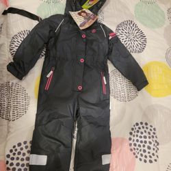 Girl's Snow Suit 3T