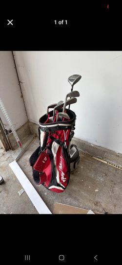 TaylorMade Golf Bag and Golden Bear Golf Clubs Set