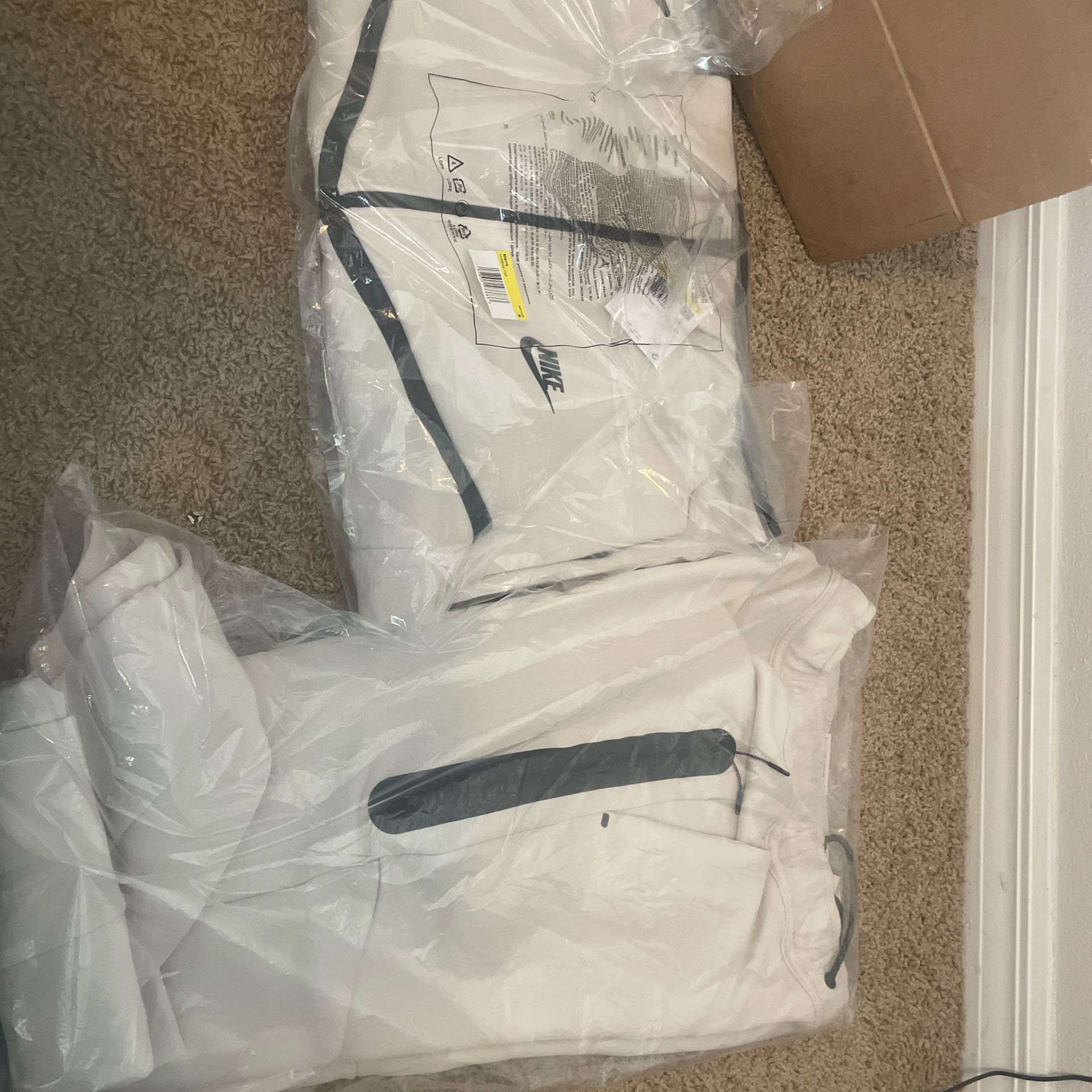 Nike Tech Fleece