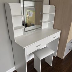 white vanity (new) $200