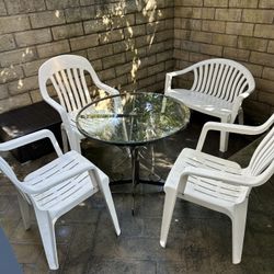 Outdoor Furniture 5 Pieces All For $25