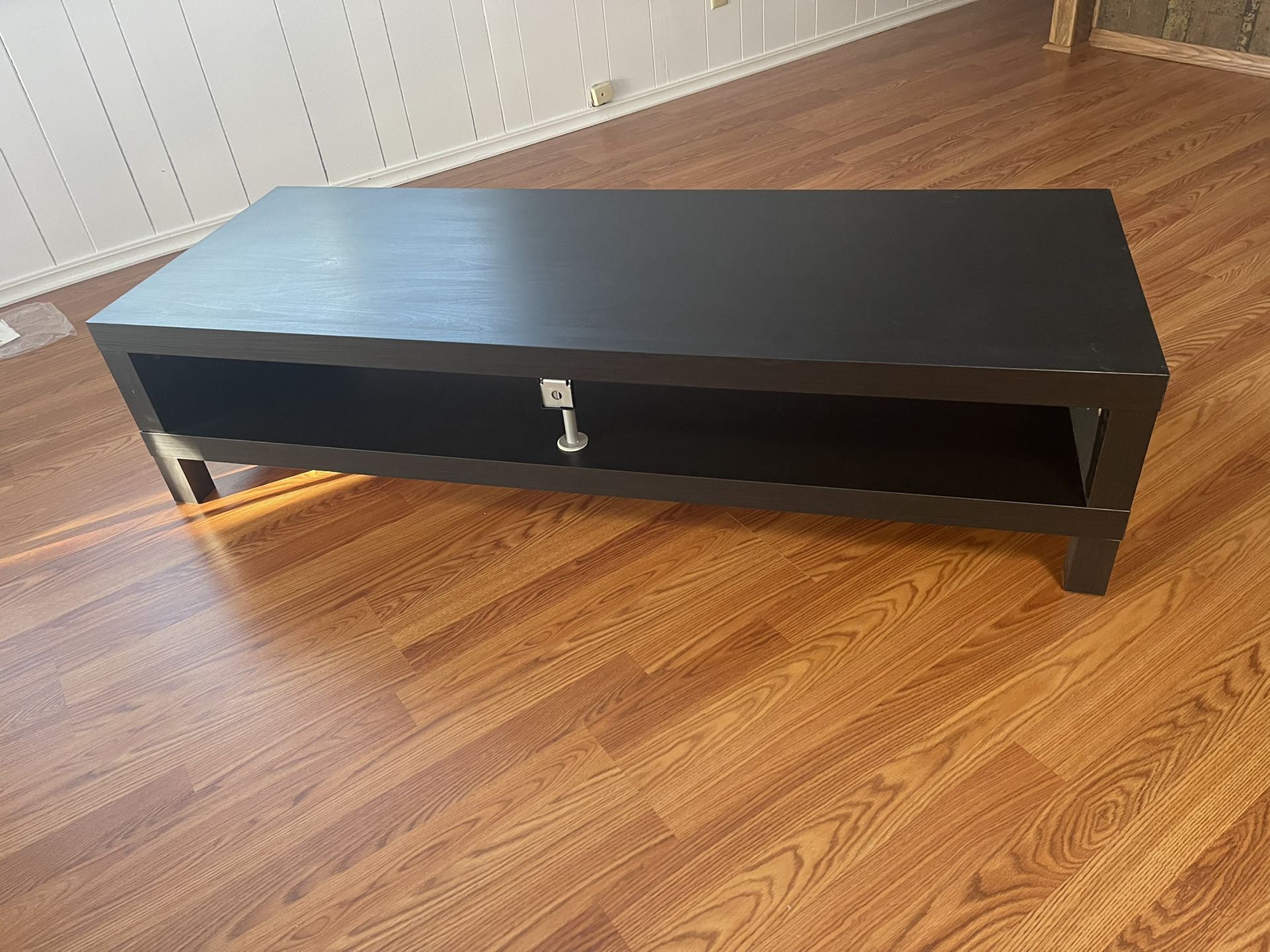 Mesa Para T V.