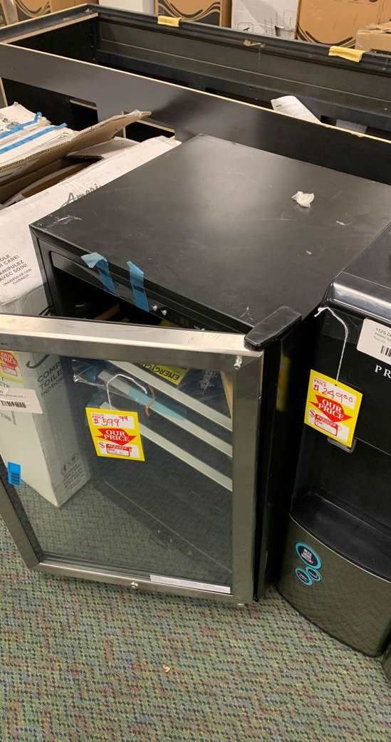 NEW FRIGIDAIRE FFBC46L2QS BEVERAGE CENTER 8BMZ