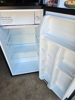 Whirlpool Fridge (New)
