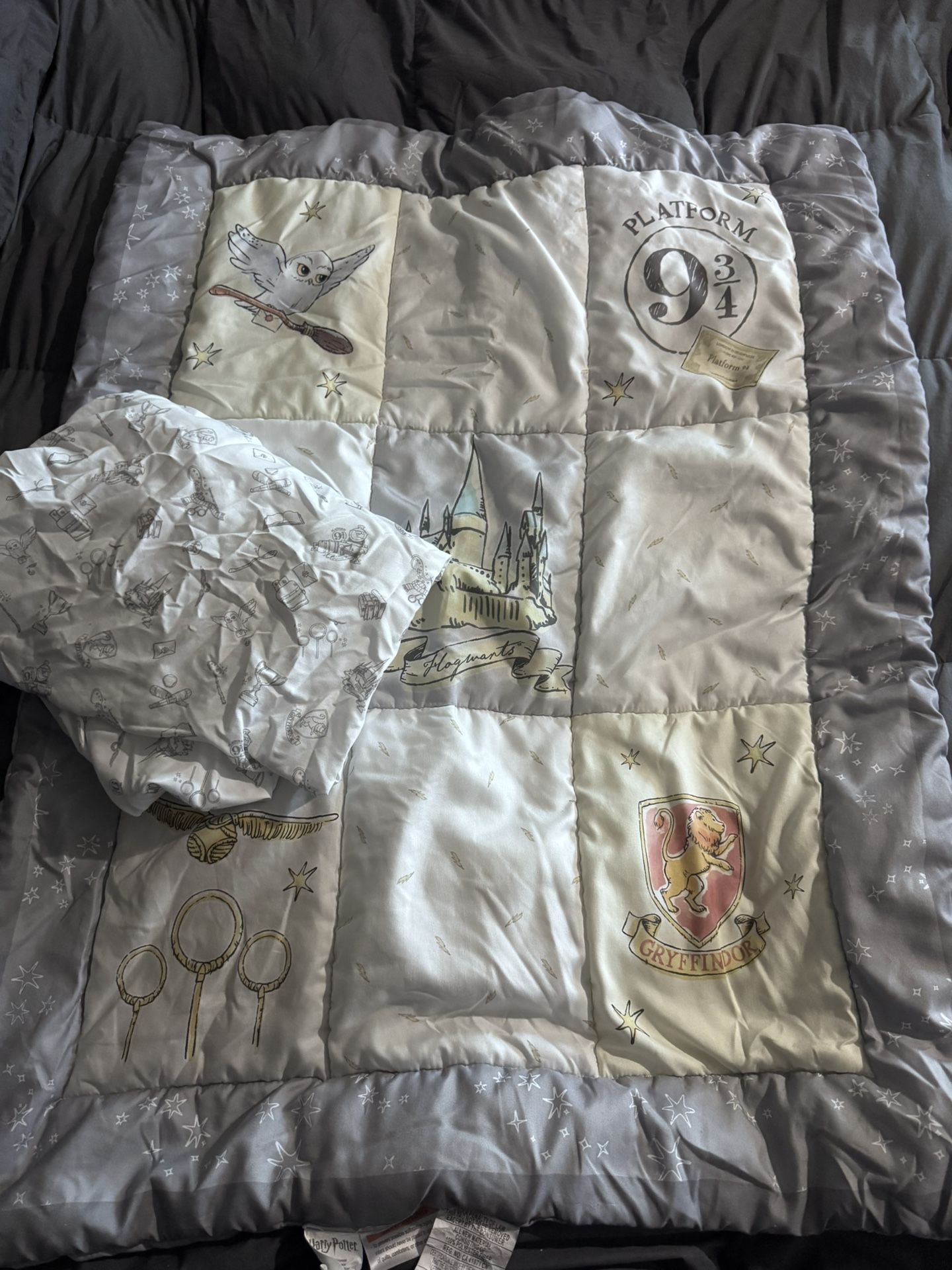 Harry Potter Crib Sheet And Comforter