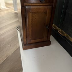 Ashley Side Table