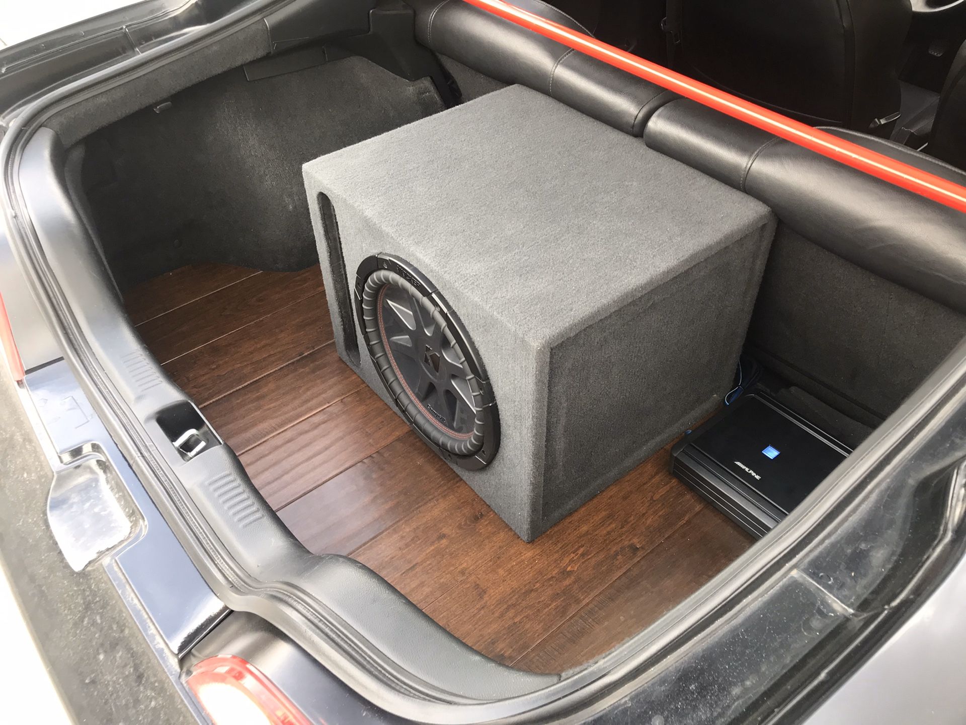 Subwoofer box 12” ported